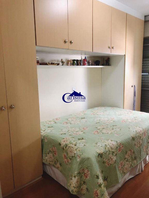 Apartamento à venda com 3 quartos, 97m² - Foto 12