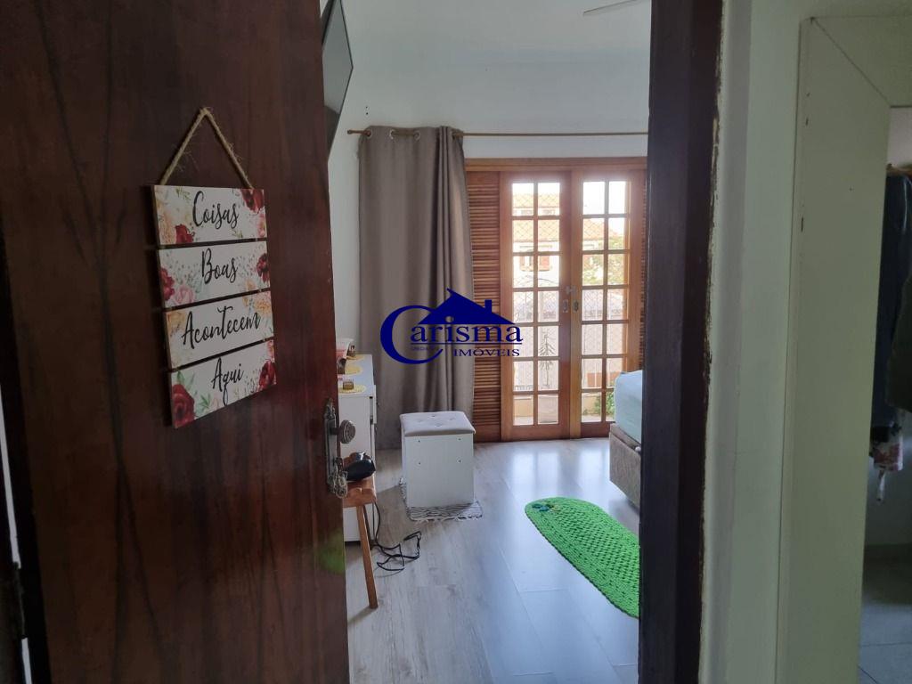 Sobrado à venda com 2 quartos, 154m² - Foto 14