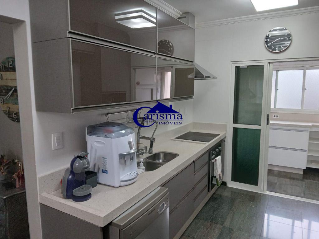 Apartamento à venda com 3 quartos, 142m² - Foto 16