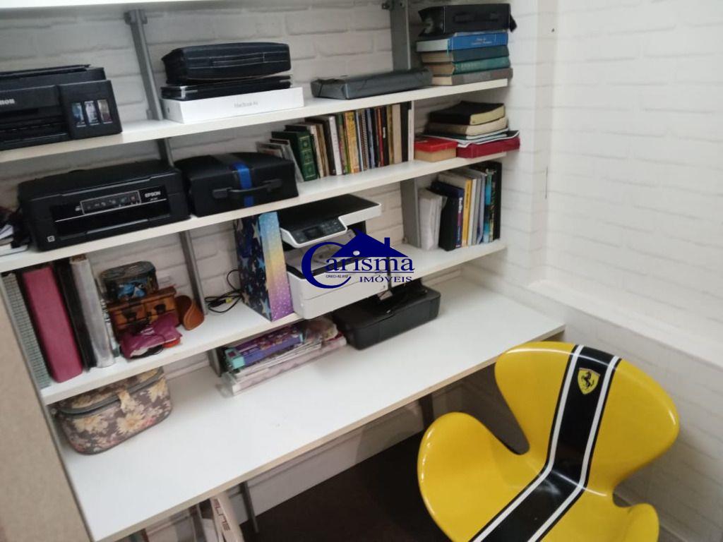 Apartamento à venda com 3 quartos, 142m² - Foto 32