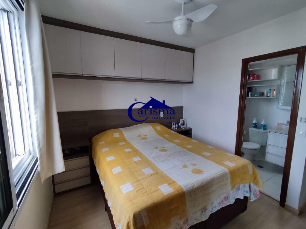 Apartamento à venda com 3 quartos, 84m² - Foto 19