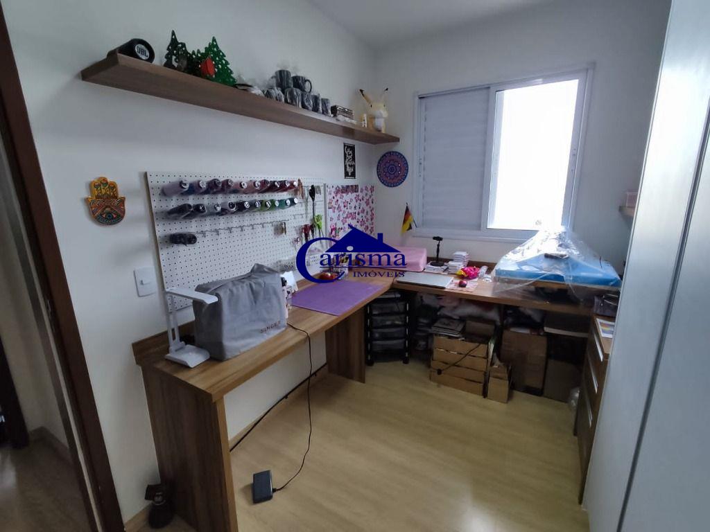 Apartamento à venda com 3 quartos, 84m² - Foto 17