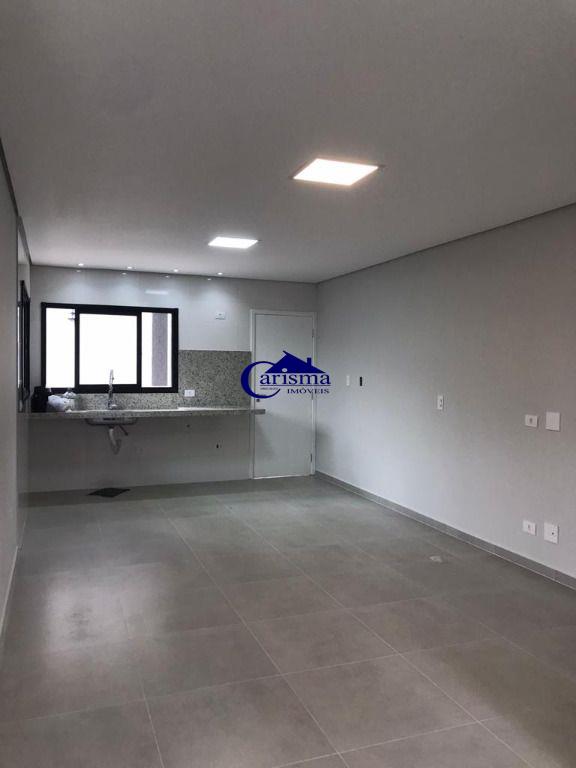 Sobrado à venda com 3 quartos, 94m² - Foto 2