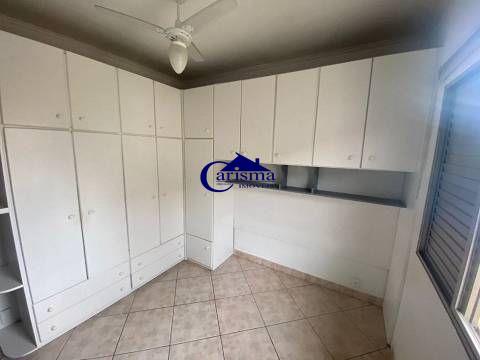 Apartamento à venda com 3 quartos, 74m² - Foto 11