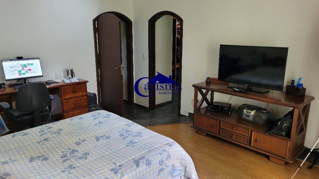 Casa à venda com 3 quartos, 221m² - Foto 6