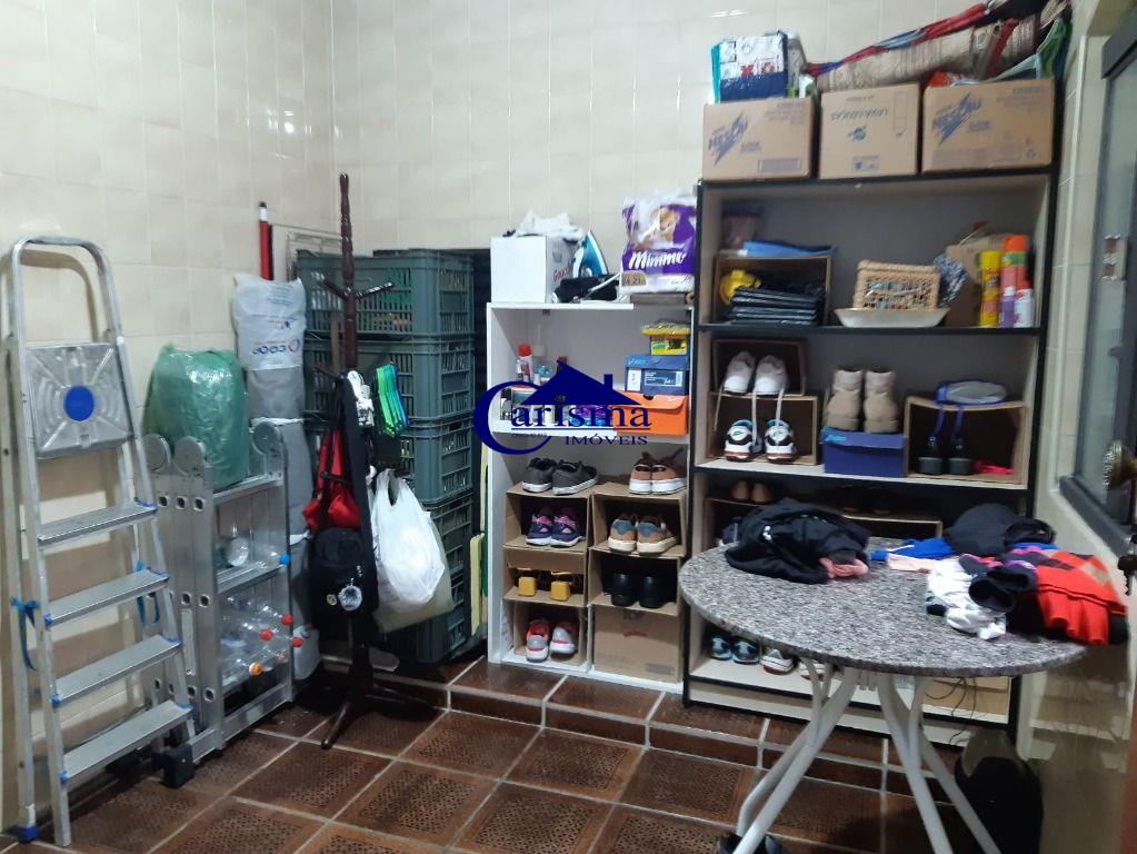 Sobrado à venda com 3 quartos, 160m² - Foto 17