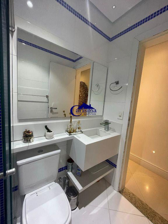 Apartamento à venda com 3 quartos, 220m² - Foto 52