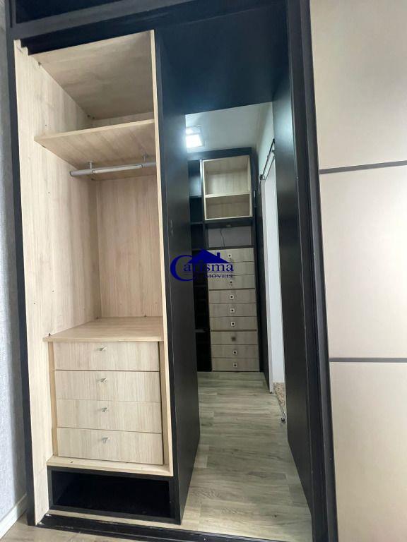 Apartamento à venda com 3 quartos, 220m² - Foto 32