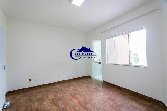 Sobrado à venda com 3 quartos, 128m² - Foto 4