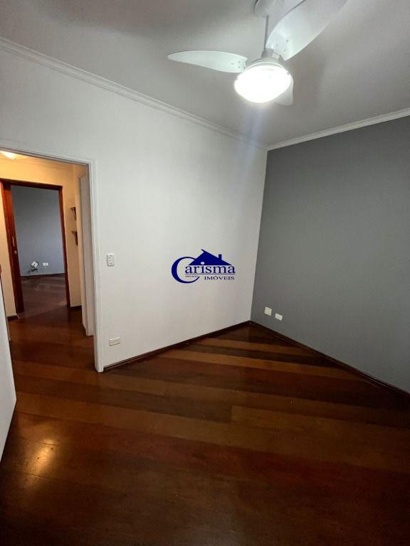 Apartamento à venda com 2 quartos, 68m² - Foto 21