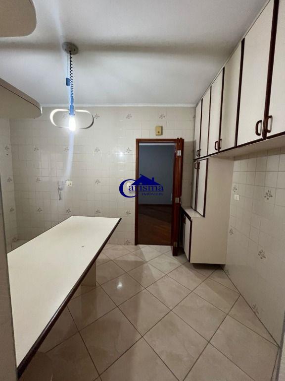 Apartamento à venda com 2 quartos, 68m² - Foto 9