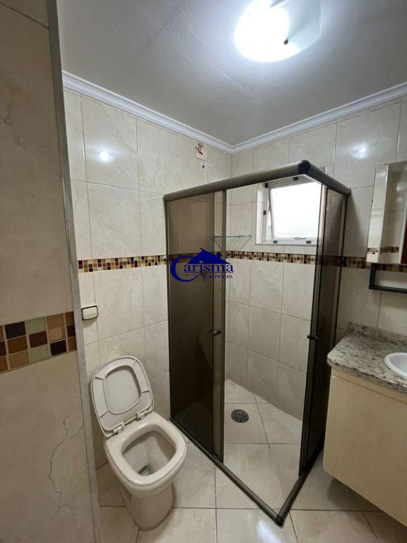 Apartamento à venda com 2 quartos, 68m² - Foto 25