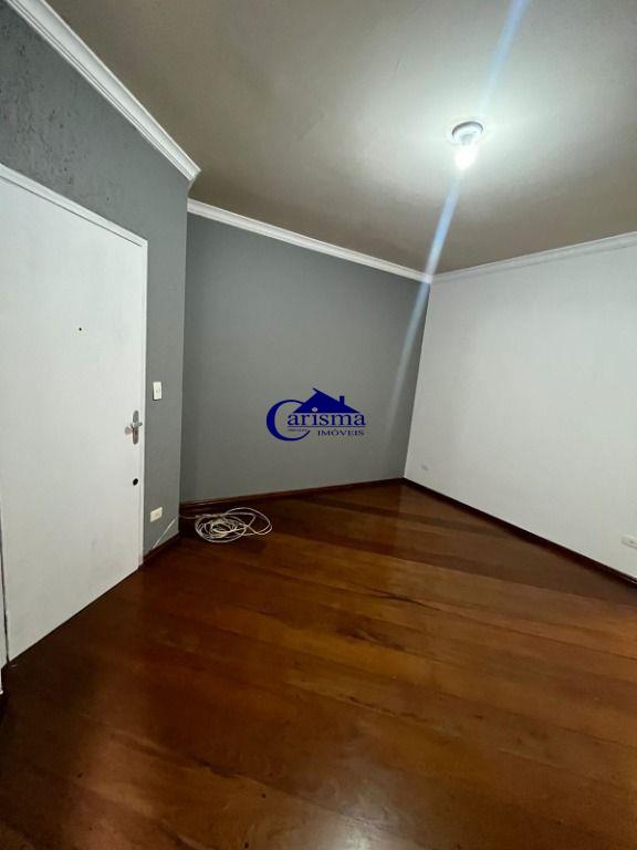 Apartamento à venda com 2 quartos, 68m² - Foto 15