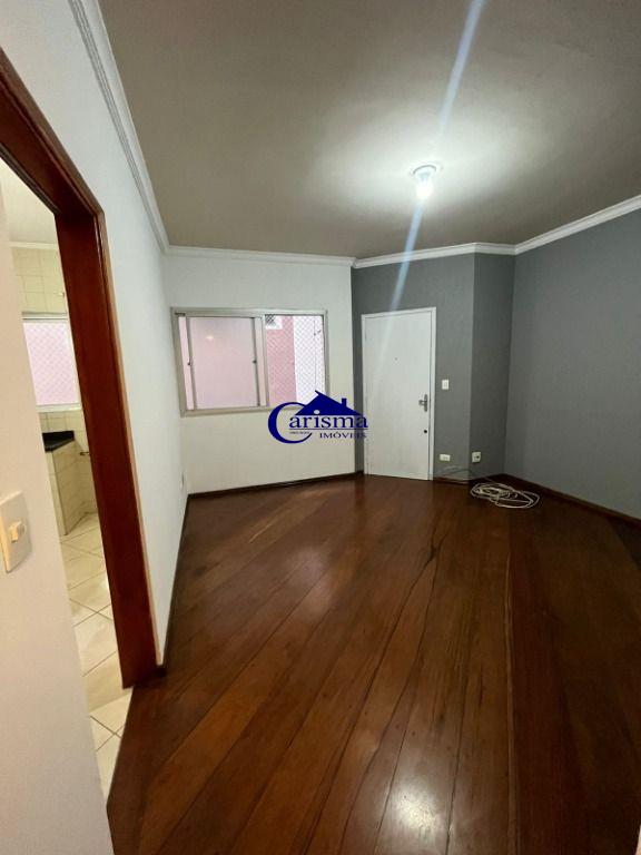 Apartamento à venda com 2 quartos, 68m² - Foto 4