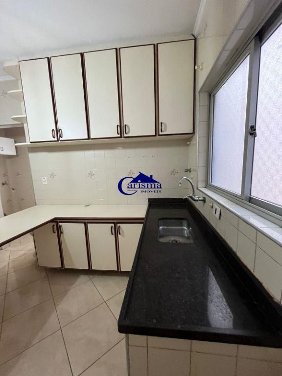 Apartamento à venda com 2 quartos, 68m² - Foto 8