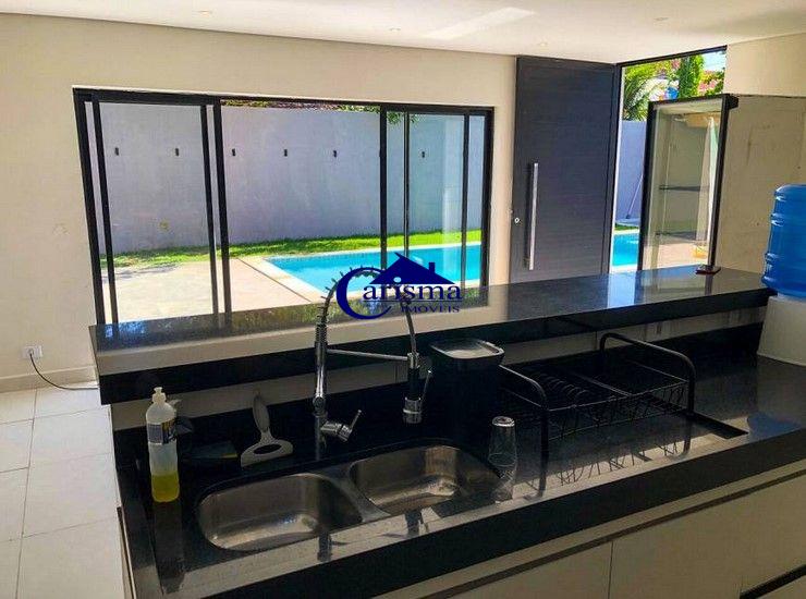 Sobrado à venda com 6 quartos, 300m² - Foto 13