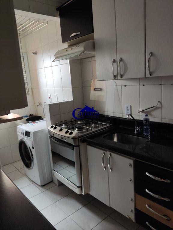 Apartamento à venda com 2 quartos, 60m² - Foto 7