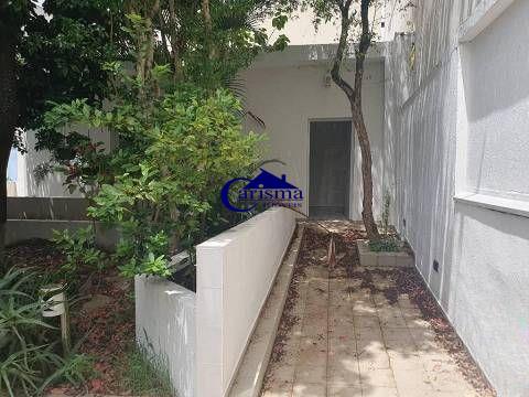 Casa para alugar com 3 quartos, 220m² - Foto 52