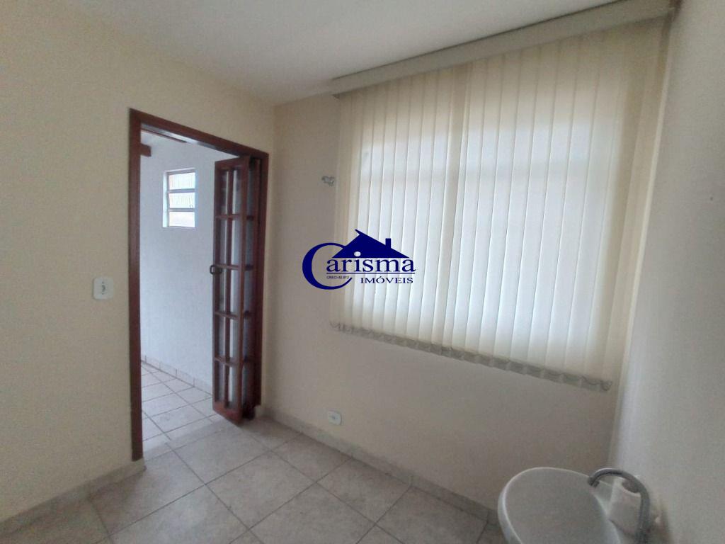 Casa para alugar com 1 quarto, 80m² - Foto 13