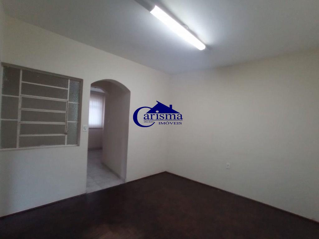 Casa para alugar com 1 quarto, 80m² - Foto 1