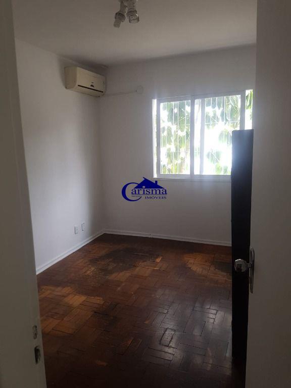 Sobrado para alugar com 4 quartos, 262m² - Foto 9