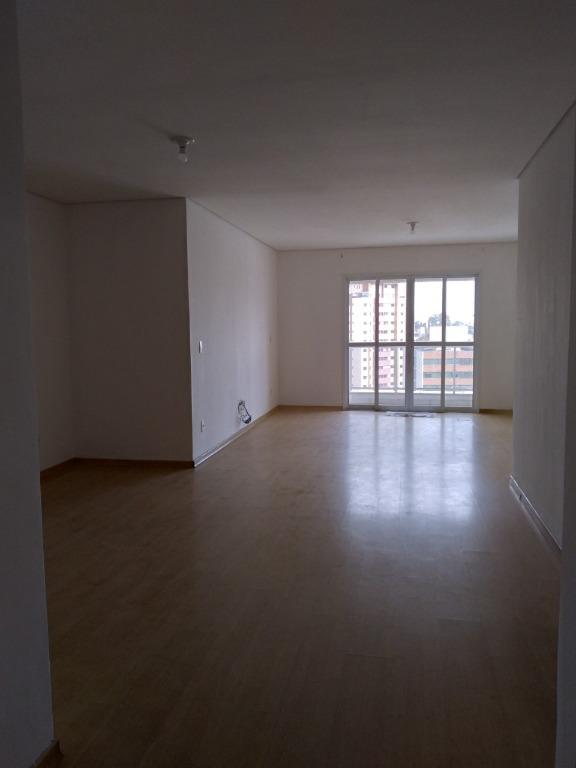 Apartamento para alugar com 4 quartos, 153m² - Foto 2