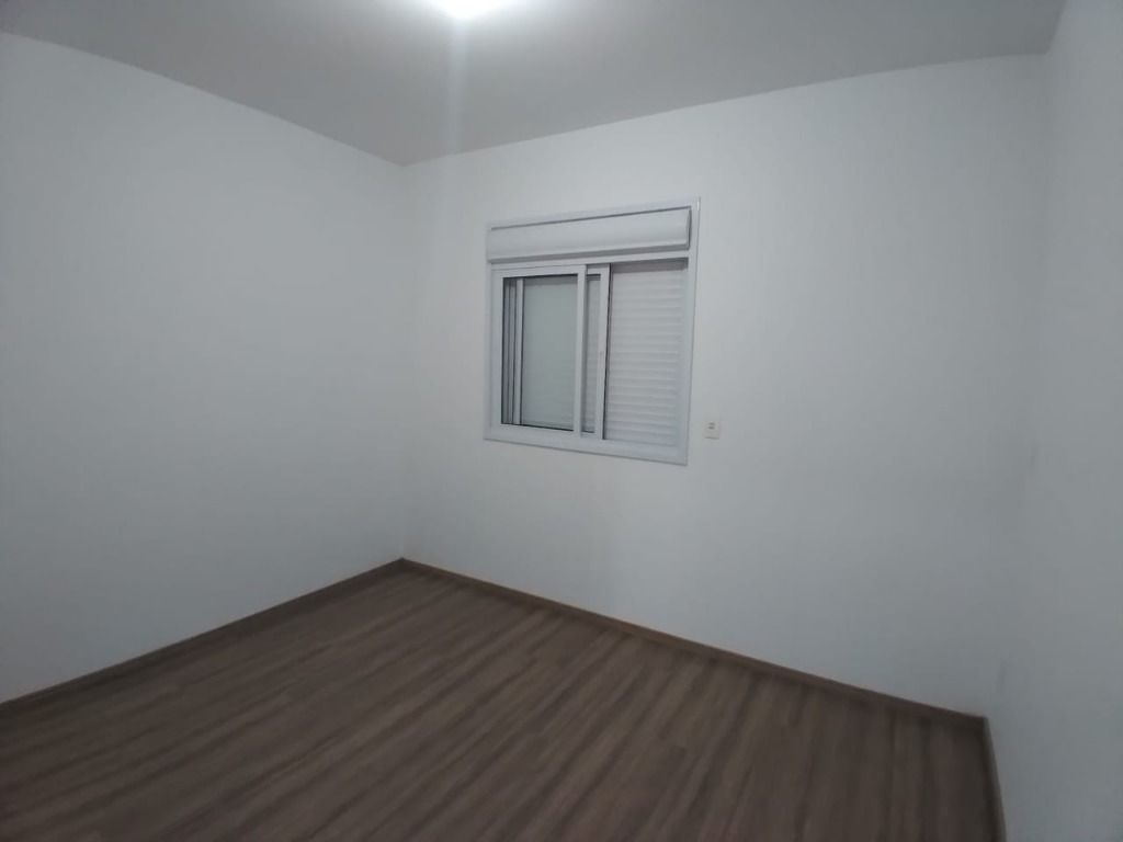 Apartamento para alugar com 2 quartos, 47m² - Foto 7