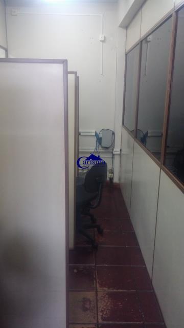 Prédio Inteiro para alugar, 1050m² - Foto 12