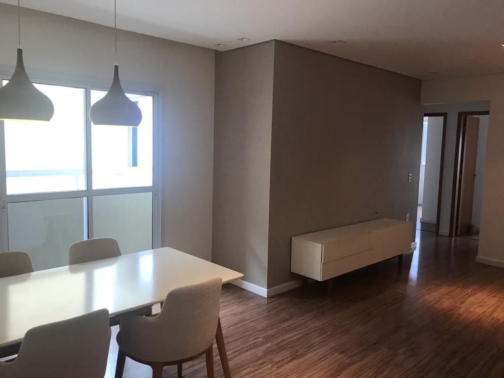 Apartamento para alugar com 3 quartos, 98m² - Foto 3