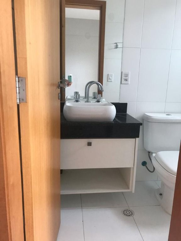 Apartamento para alugar com 3 quartos, 98m² - Foto 22