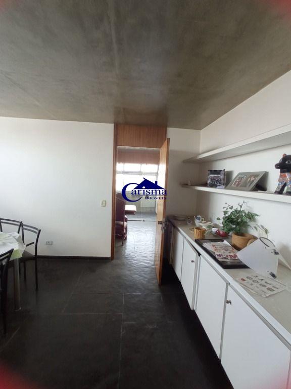 Apartamento para alugar com 3 quartos, 290m² - Foto 5