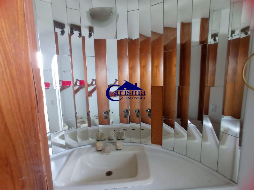 Apartamento para alugar com 3 quartos, 290m² - Foto 21