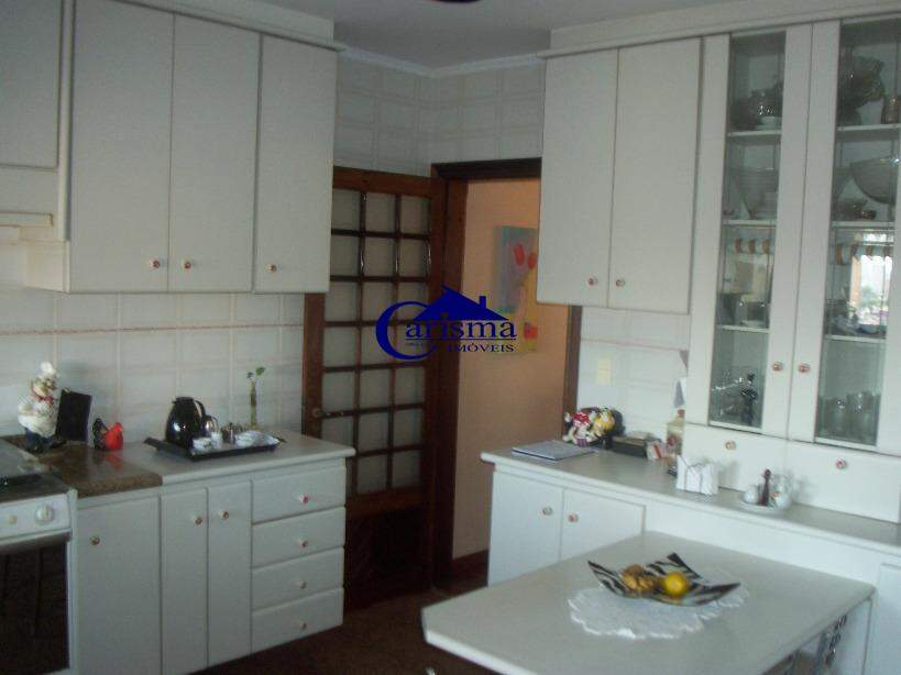 Apartamento à venda com 3 quartos, 173m² - Foto 9