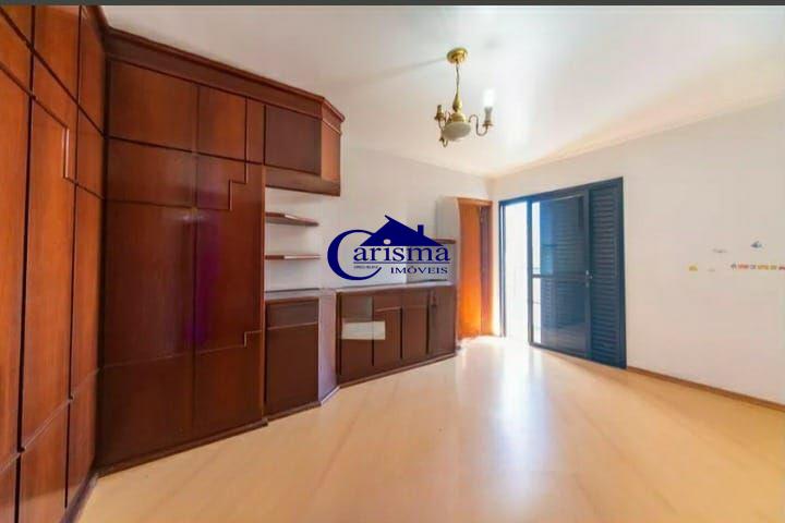 Apartamento para alugar com 3 quartos, 160m² - Foto 17