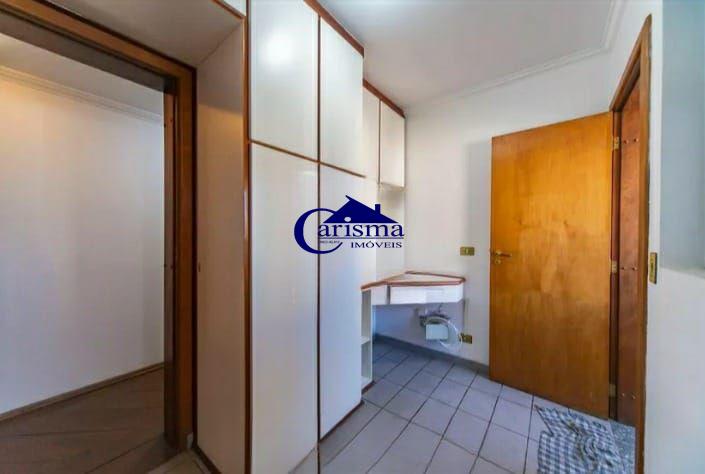 Apartamento para alugar com 3 quartos, 160m² - Foto 21