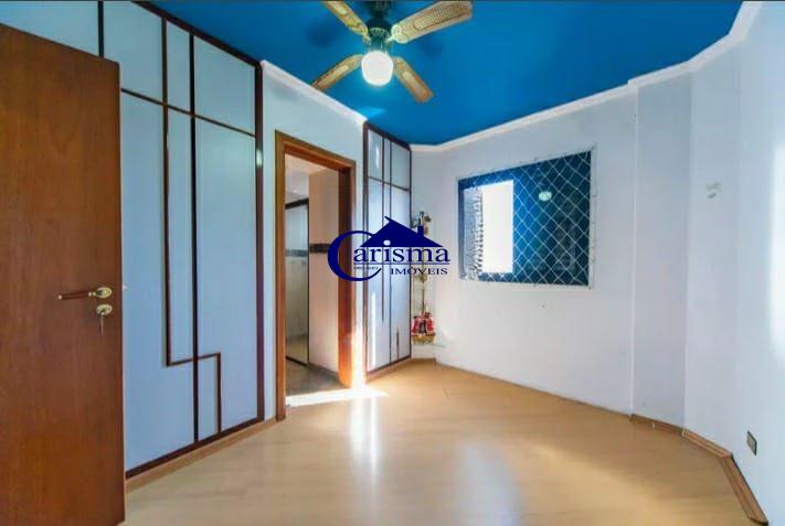 Apartamento para alugar com 3 quartos, 160m² - Foto 15