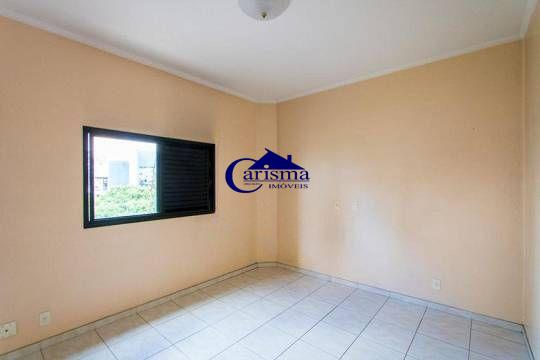 Apartamento para alugar com 3 quartos, 93m² - Foto 10