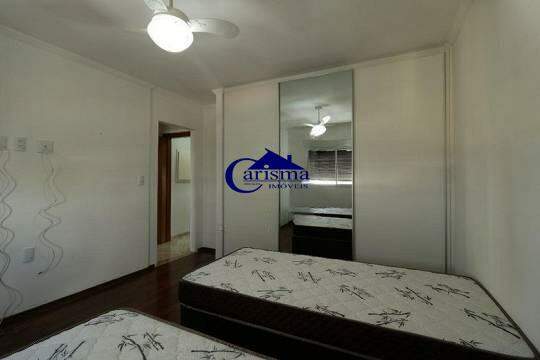 Apartamento para alugar com 3 quartos, 144m² - Foto 17