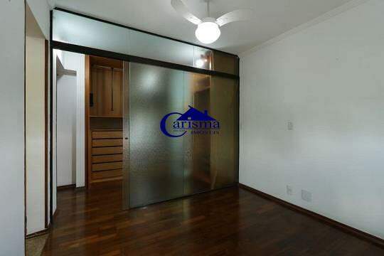 Apartamento para alugar com 3 quartos, 144m² - Foto 15