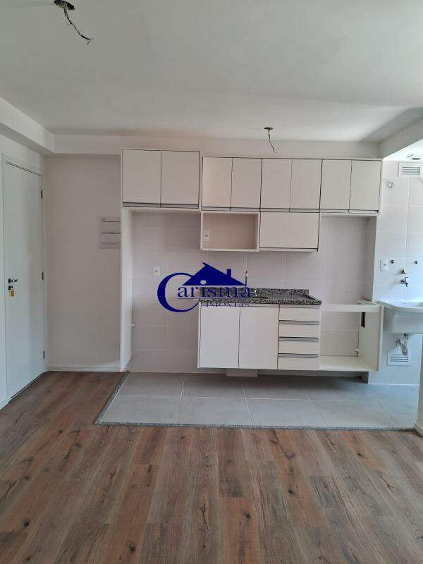 Apartamento para alugar com 2 quartos, 47m² - Foto 4