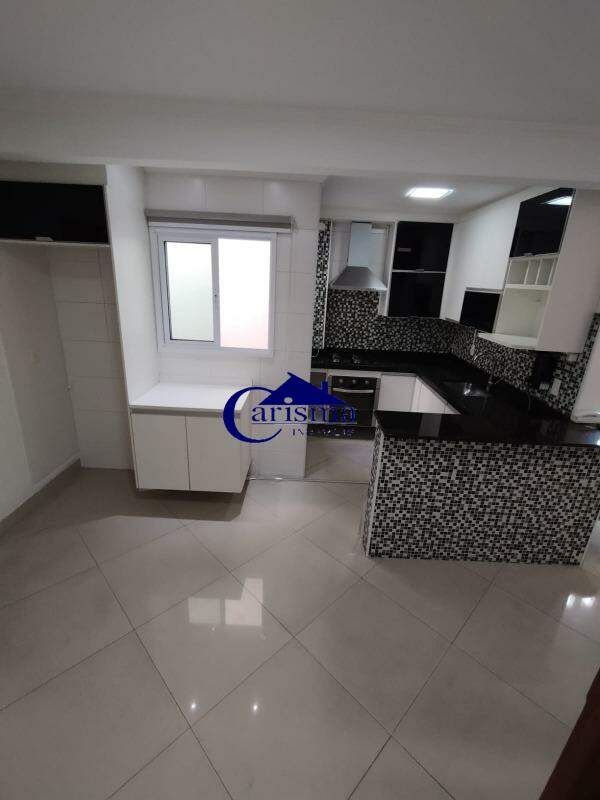 Sobrado para alugar com 6 quartos, 183m² - Foto 7