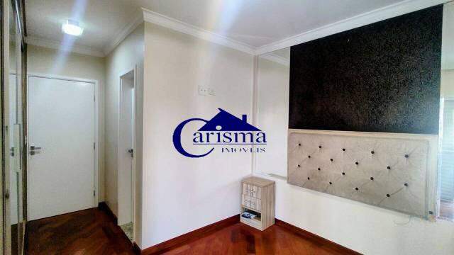 Apartamento para alugar com 3 quartos, 107m² - Foto 15