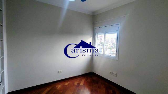 Apartamento para alugar com 3 quartos, 107m² - Foto 13