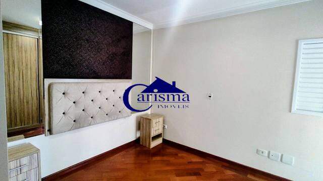 Apartamento para alugar com 3 quartos, 107m² - Foto 16