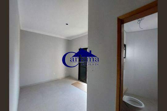 Apartamento para alugar com 2 quartos, 65m² - Foto 12