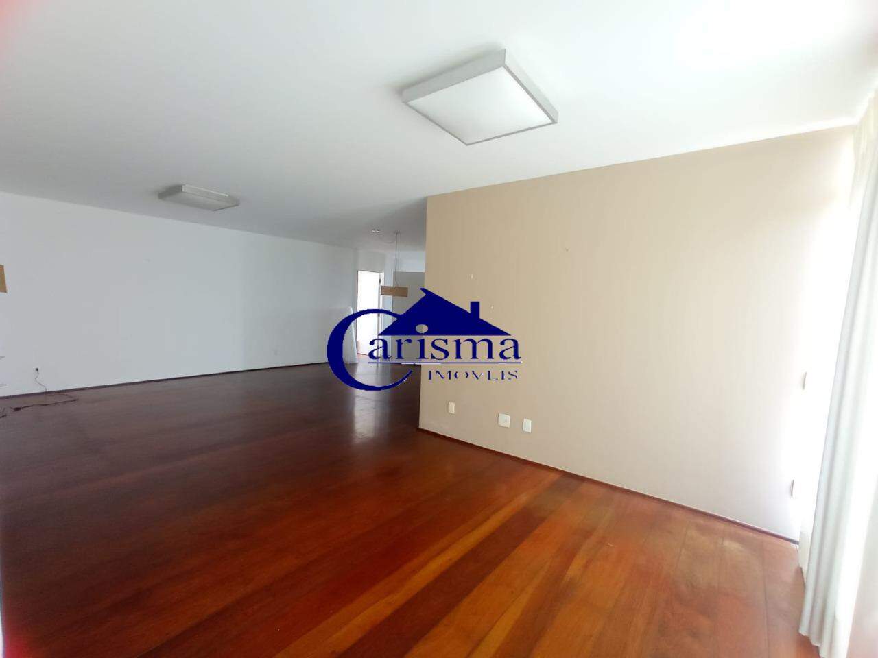 Apartamento para alugar com 3 quartos, 205m² - Foto 11