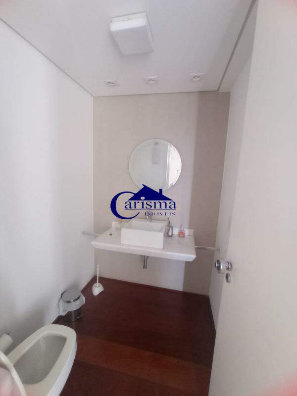 Apartamento para alugar com 3 quartos, 205m² - Foto 28