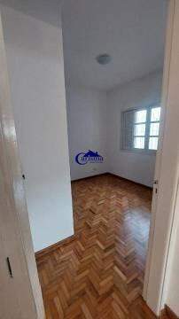 Casa para alugar com 3 quartos, 250m² - Foto 10