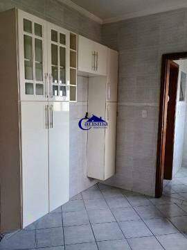 Apartamento para alugar com 2 quartos, 83m² - Foto 4