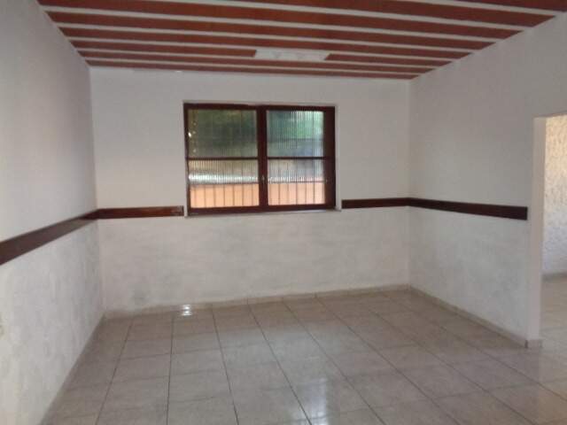 Casa para aluguel no Salgado Filho: 